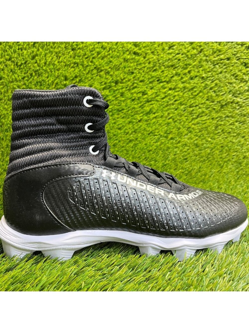 Under Armour Highlight Franchise RM 2.0 Mens Size 9 Black White Football Cleats